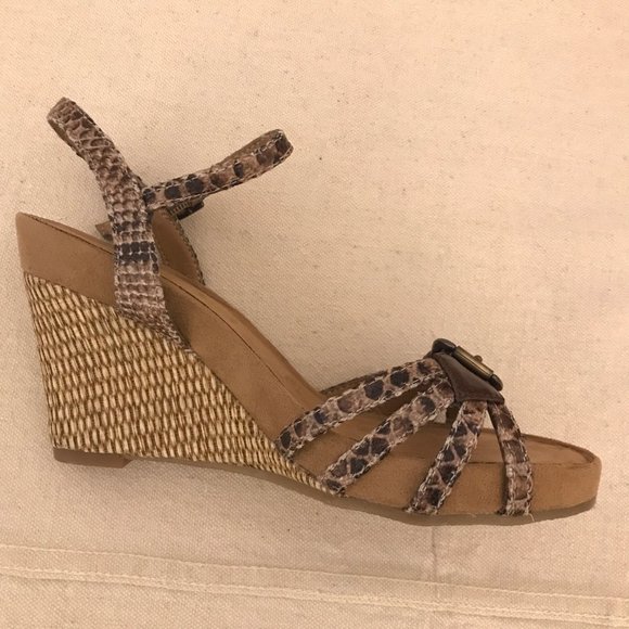 NEW Aerosoles Plush Around wedge sandal US 6.5M - Picture 2 of 7